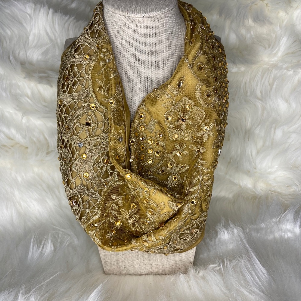 Glam necklace scarf